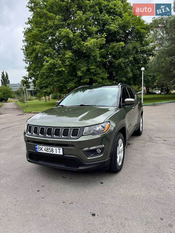 Внедорожник / Кроссовер Jeep Compass 2019 в Ровно