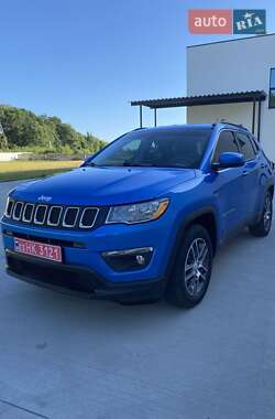 Внедорожник / Кроссовер Jeep Compass 2018 в 
