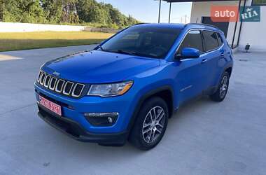 Внедорожник / Кроссовер Jeep Compass 2018 в 
