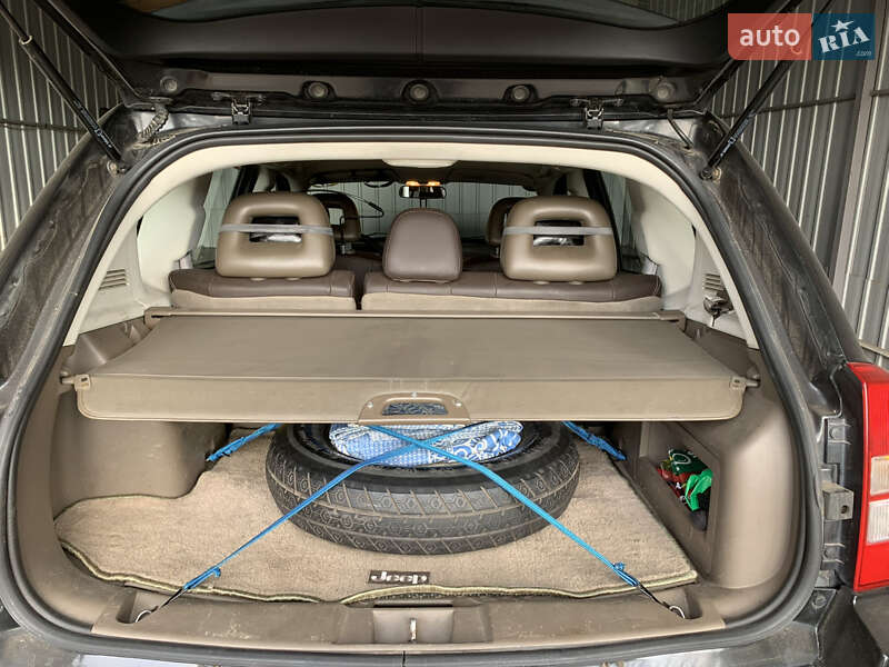 Внедорожник / Кроссовер Jeep Compass 2008 в Лысянке