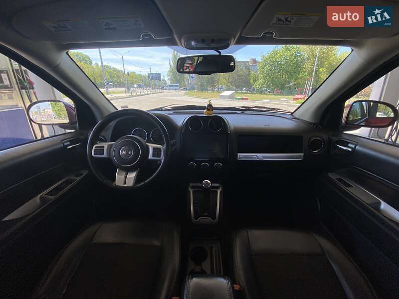 Внедорожник / Кроссовер Jeep Compass 2016 в Николаеве