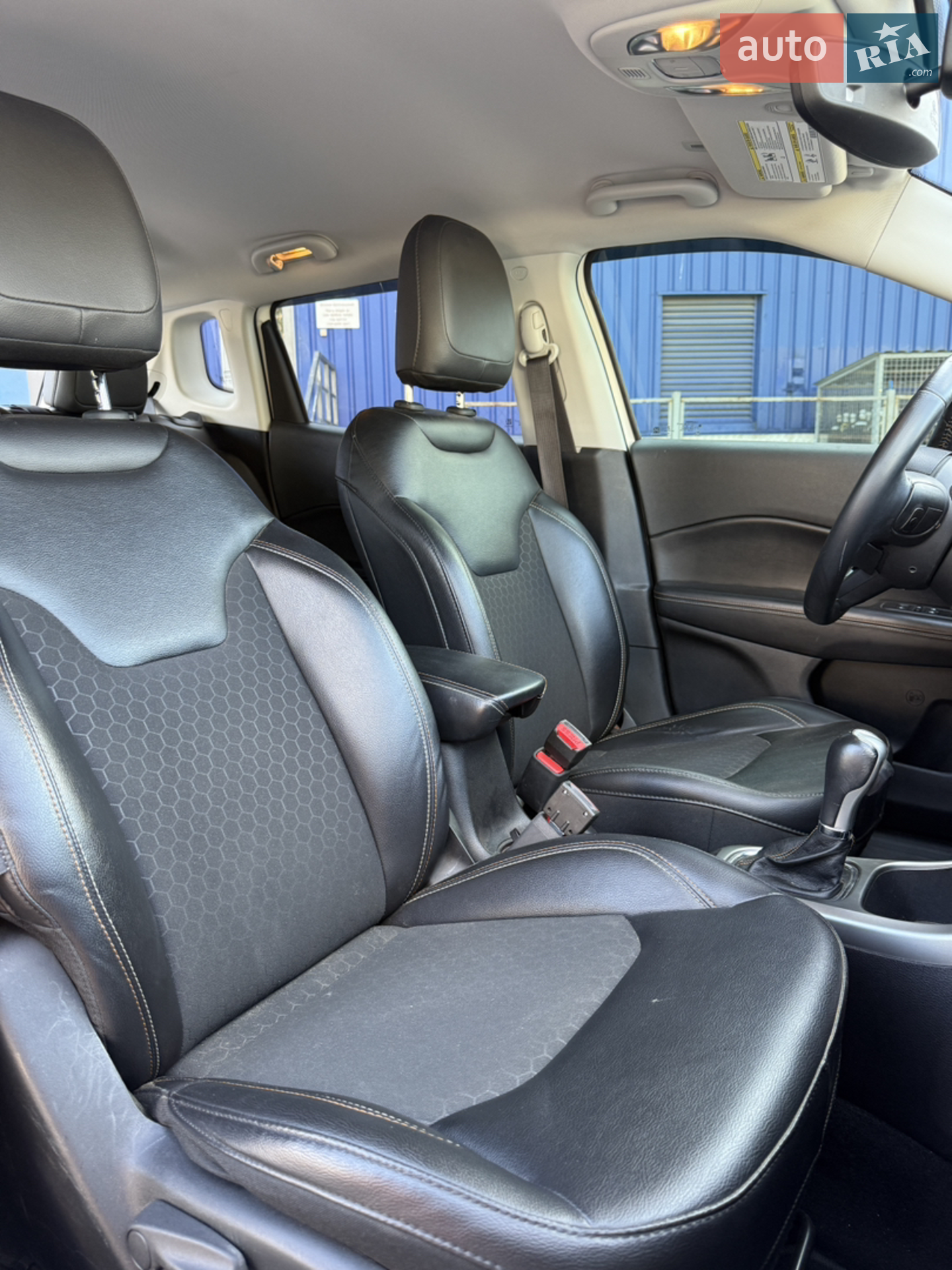 2018 Jeep Compass - мініатюра 19