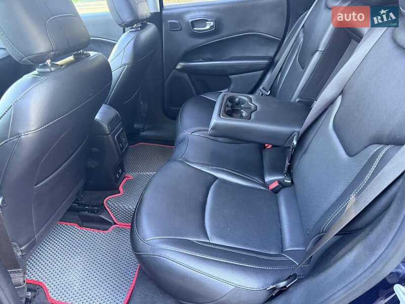 Внедорожник / Кроссовер Jeep Compass 2019 в Киеве