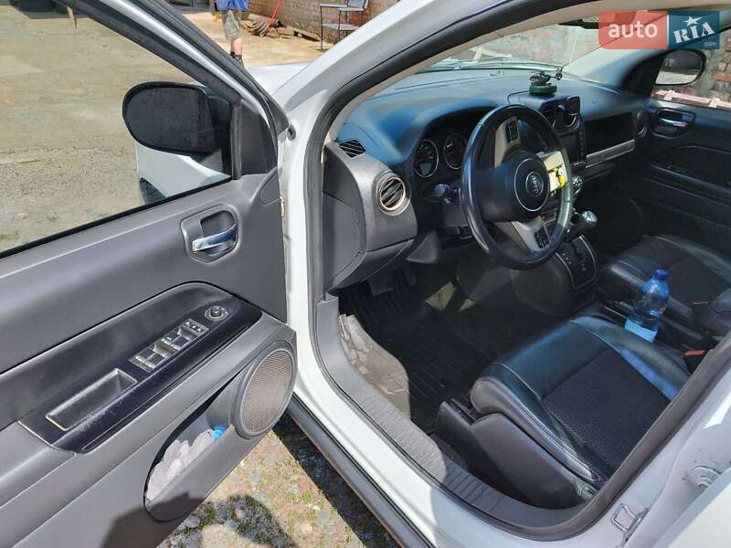 Внедорожник / Кроссовер Jeep Compass 2016 в Бахмаче