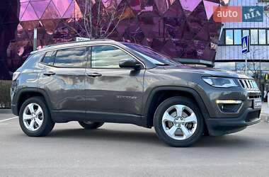 Внедорожник / Кроссовер Jeep Compass 2017 в Киеве