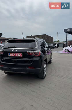 Внедорожник / Кроссовер Jeep Compass 2018 в 