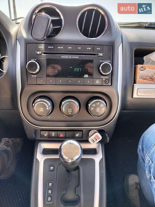 Внедорожник / Кроссовер Jeep Compass 2014 в Кривом Роге