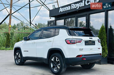 Внедорожник / Кроссовер Jeep Compass 2017 в 