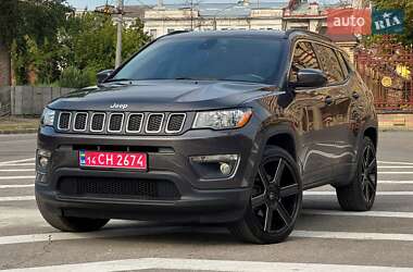 Внедорожник / Кроссовер Jeep Compass 2017 в Харькове