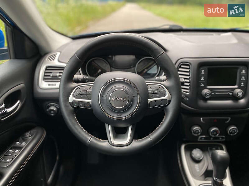 Внедорожник / Кроссовер Jeep Compass 2018 в Киеве