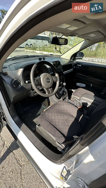 Внедорожник / Кроссовер Jeep Compass 2015 в Хмельницком фото 7 Внедорожник / Кроссовер Jeep Compass 2015 в Хмельницком