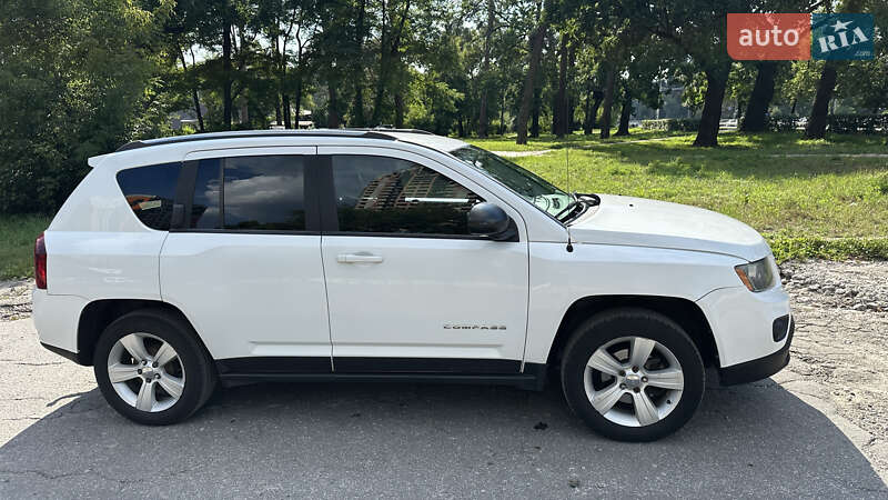 Внедорожник / Кроссовер Jeep Compass 2015 в Хмельницком фото 3 Внедорожник / Кроссовер Jeep Compass 2015 в Хмельницком