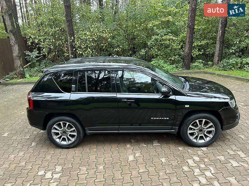 Внедорожник / Кроссовер Jeep Compass 2013 в Львове