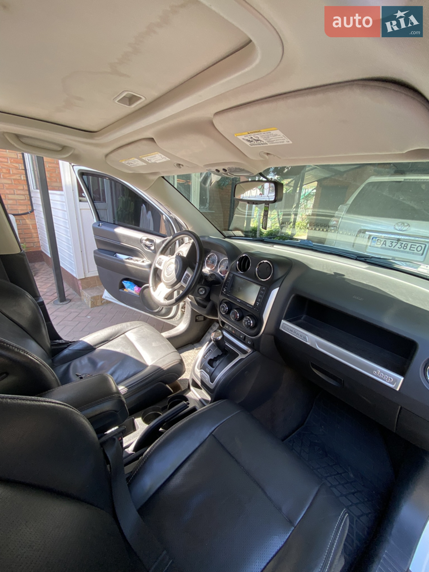 2015 Jeep Compass - мініатюра 12