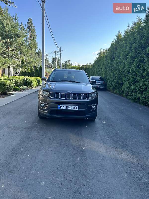 Внедорожник / Кроссовер Jeep Compass 2017 в Киеве фото 2 Внедорожник / Кроссовер Jeep Compass 2017 в Киеве