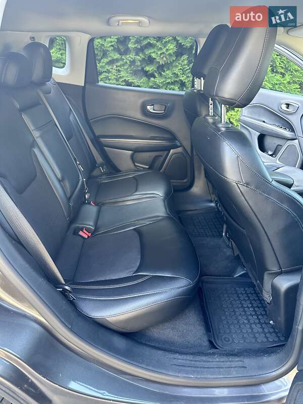 Внедорожник / Кроссовер Jeep Compass 2017 в Киеве фото 9 Внедорожник / Кроссовер Jeep Compass 2017 в Киеве