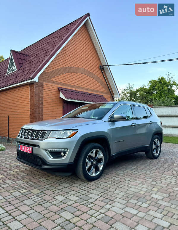 Внедорожник / Кроссовер Jeep Compass 2019 в Ромнах