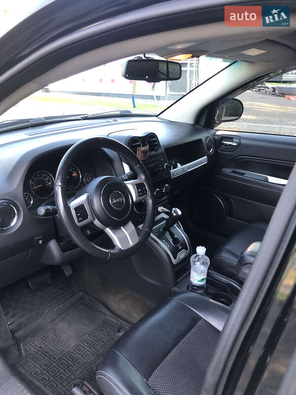 Внедорожник / Кроссовер Jeep Compass 2016 в Ирпене