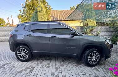 Внедорожник / Кроссовер Jeep Compass 2017 в Терновке
