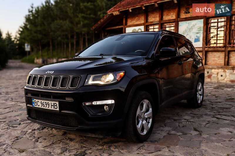 Внедорожник / Кроссовер Jeep Compass 2018 в Нетешине фото 4 Внедорожник / Кроссовер Jeep Compass 2018 в Нетешине