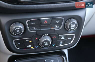 Внедорожник / Кроссовер Jeep Compass 2017 в 