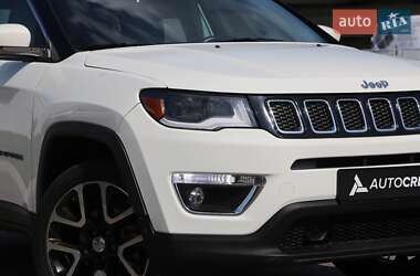 Внедорожник / Кроссовер Jeep Compass 2017 в 