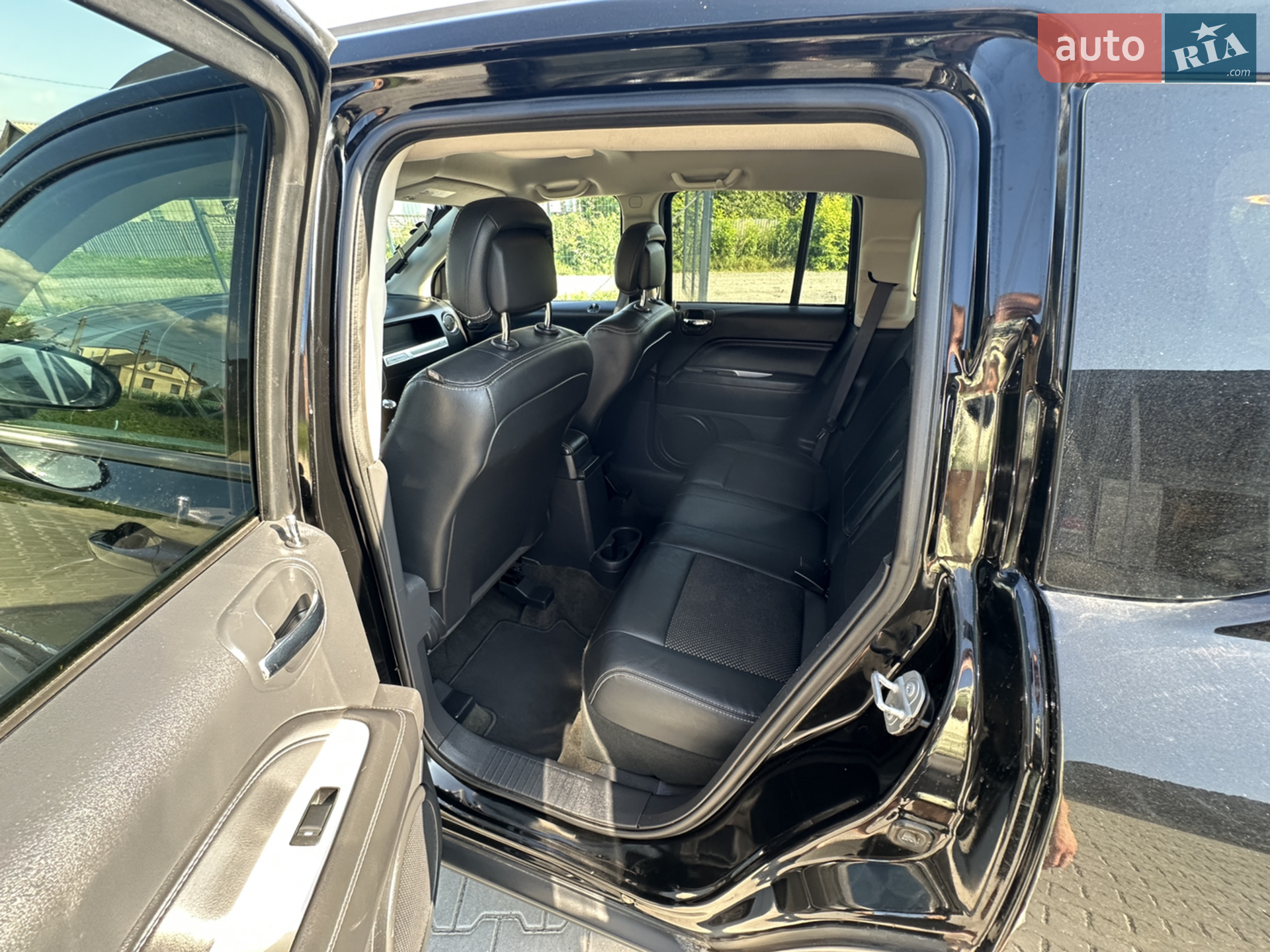 2016 Jeep Compass - мініатюра 27