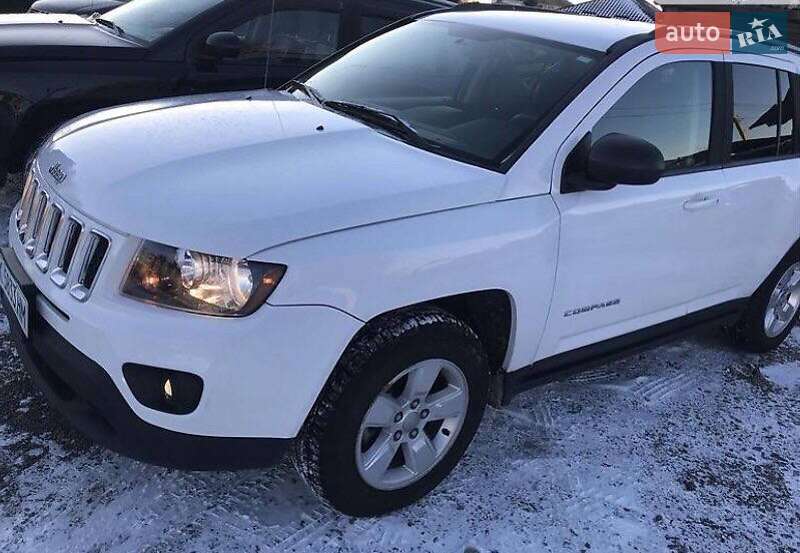 Внедорожник / Кроссовер Jeep Compass 2015 в Хмельницком