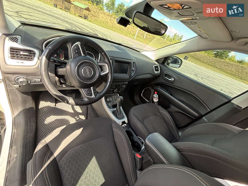 Внедорожник / Кроссовер Jeep Compass 2018 в Полтаве фото 7 Внедорожник / Кроссовер Jeep Compass 2018 в Полтаве