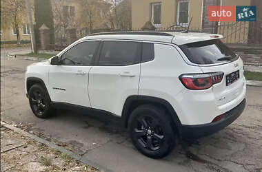 Внедорожник / Кроссовер Jeep Compass 2019 в 