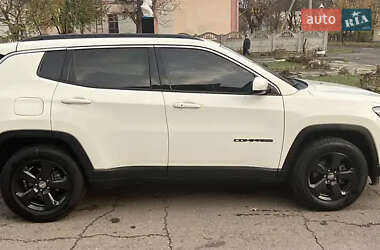 Внедорожник / Кроссовер Jeep Compass 2019 в 
