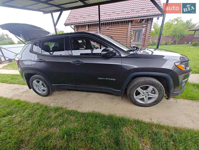 Внедорожник / Кроссовер Jeep Compass 2018 в Долине