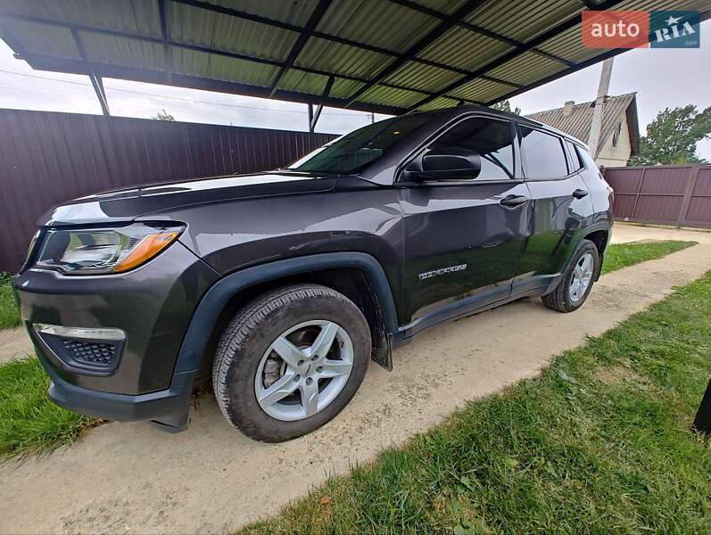 Позашляховик / Кросовер Jeep Compass 2018 в Долині фото 9 Позашляховик / Кросовер Jeep Compass 2018 в Долині