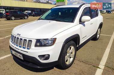 Внедорожник / Кроссовер Jeep Compass 2015 в Киеве