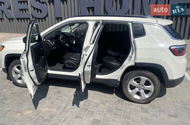 Внедорожник / Кроссовер Jeep Compass 2020 в 