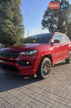 Внедорожник / Кроссовер Jeep Compass 2022 в 