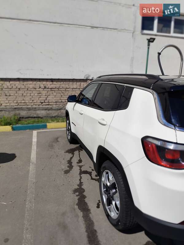Внедорожник / Кроссовер Jeep Compass 2020 в Киеве