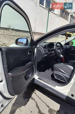 Внедорожник / Кроссовер Jeep Compass 2020 в Киеве