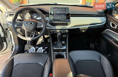 Внедорожник / Кроссовер Jeep Compass 2023 в 