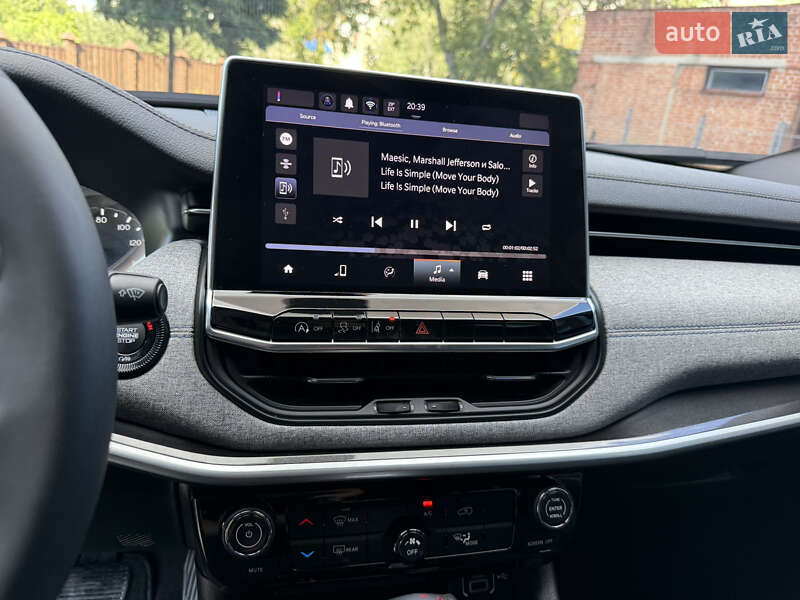 Внедорожник / Кроссовер Jeep Compass 2024 в Полтаве