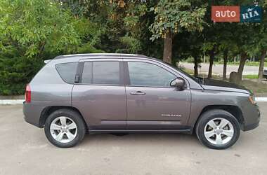 Внедорожник / Кроссовер Jeep Compass 2016 в 