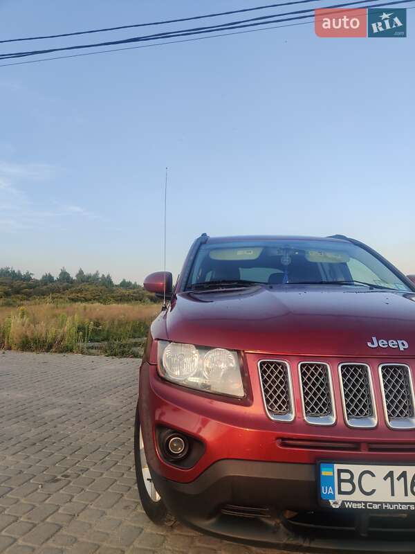 Внедорожник / Кроссовер Jeep Compass 2015 в Львове