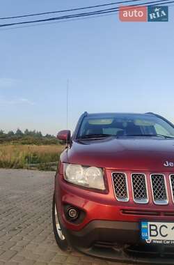 Внедорожник / Кроссовер Jeep Compass 2015 в 