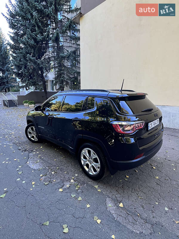 Внедорожник / Кроссовер Jeep Compass 2017 в Чернигове