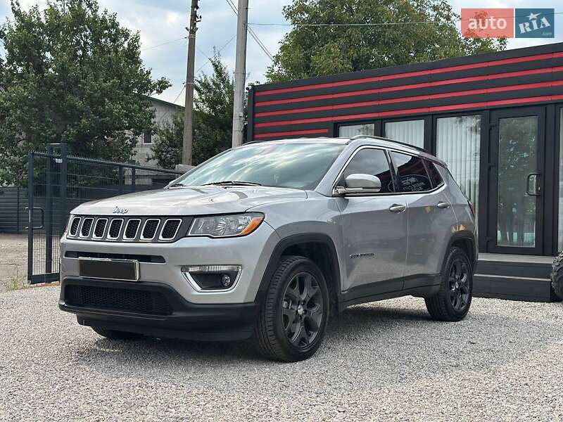 Внедорожник / Кроссовер Jeep Compass 2020 в 