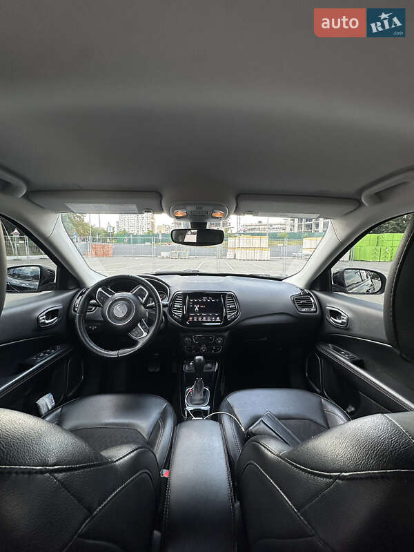 Внедорожник / Кроссовер Jeep Compass 2018 в Киеве