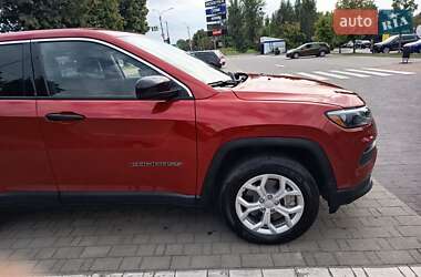 Внедорожник / Кроссовер Jeep Compass 2024 в 