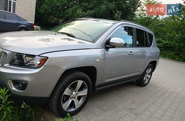 Позашляховик / Кросовер Jeep Compass 2016 в Сумах