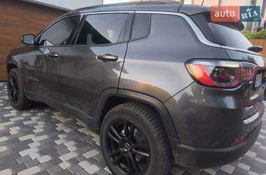 Внедорожник / Кроссовер Jeep Compass 2022 в 