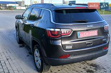 Внедорожник / Кроссовер Jeep Compass 2019 в 